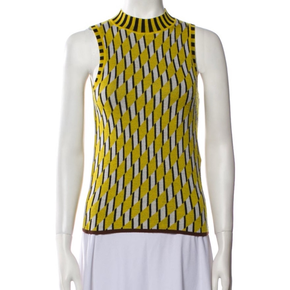 Zankov Stylish Yellow Patterned Tank Top